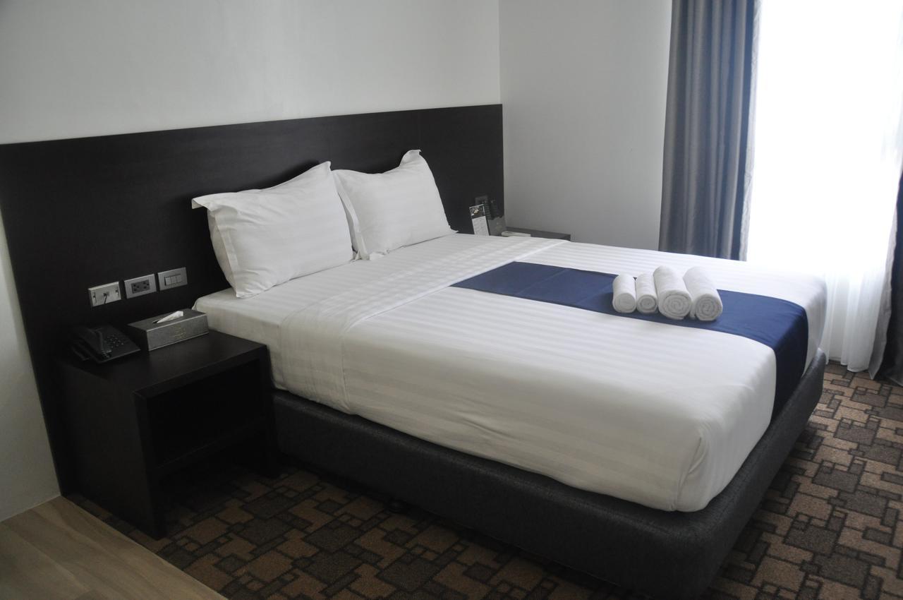 Mezzo Hotel Cebu Ngoại thất bức ảnh